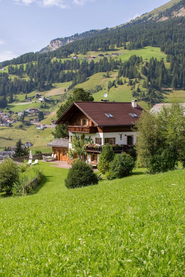Villa Al Bosco Selva di Val Gardena Dış mekan fotoğraf